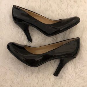 kelly & katie Patent Heels 👠